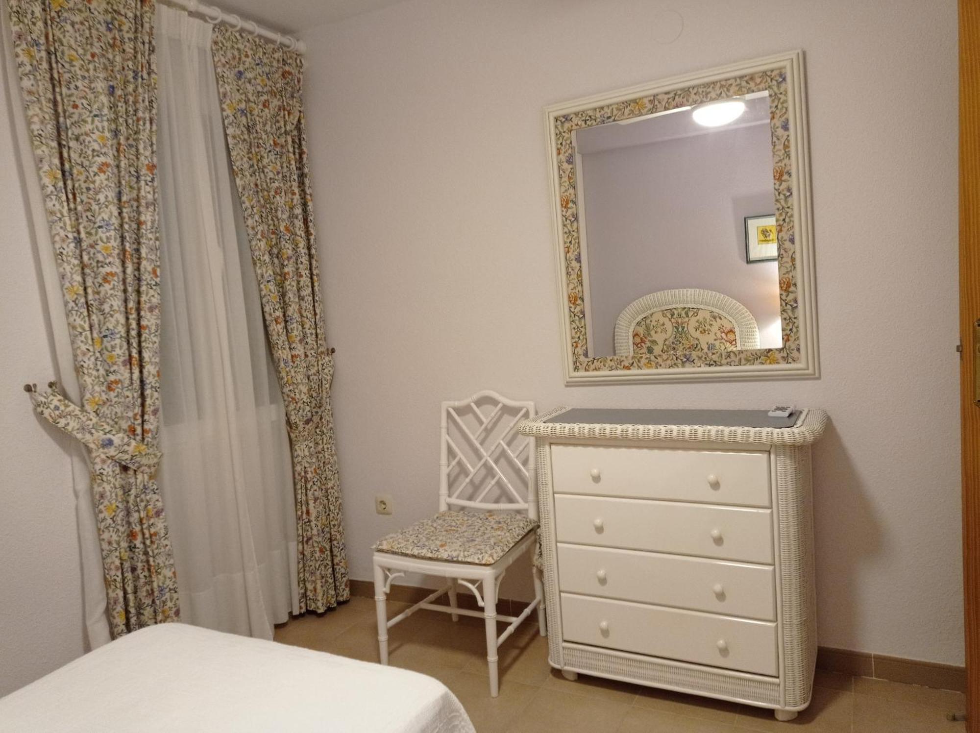 Deltamar Solo Familias Serviplaya Xeraco Δωμάτιο φωτογραφία